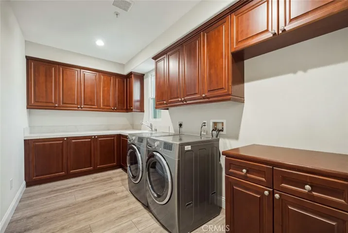 3035 Venezia, Chino Hills, California 91709
