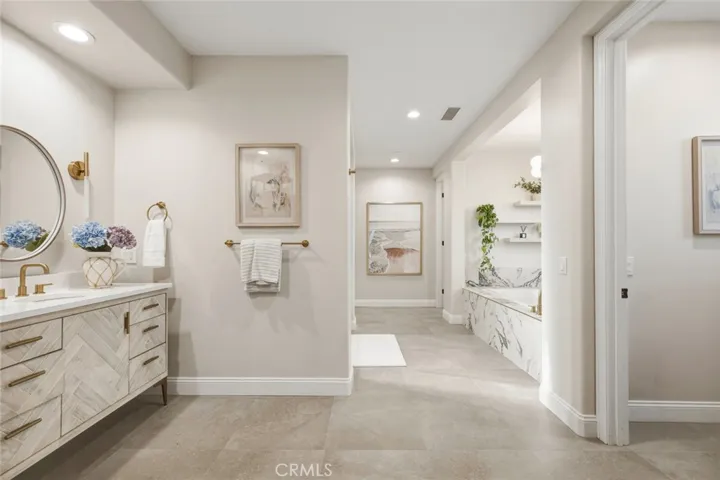 3035 Venezia, Chino Hills, California 91709