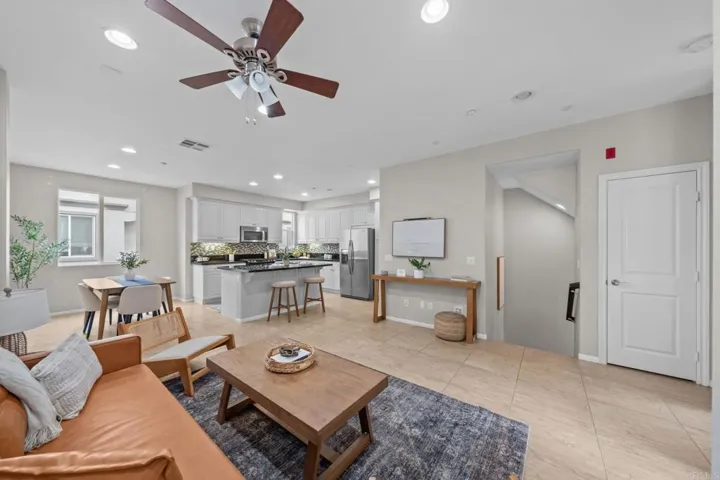 2491 Antlers Way, San Marcos, California 92078