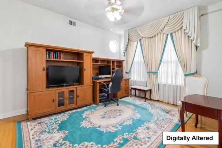 Additional Den converted to mini office