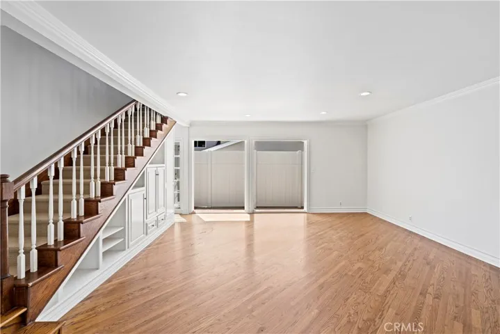 508 Redlands Avenue, Newport Beach, California 92663