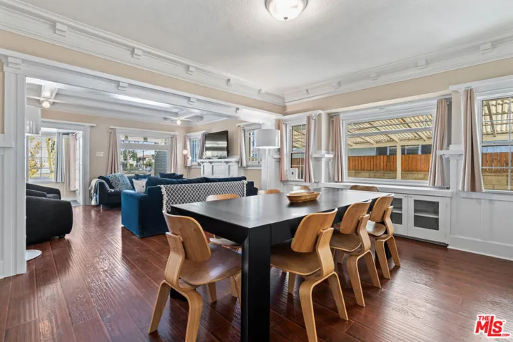 607 N Gramercy Place, Los Angeles, California 90004