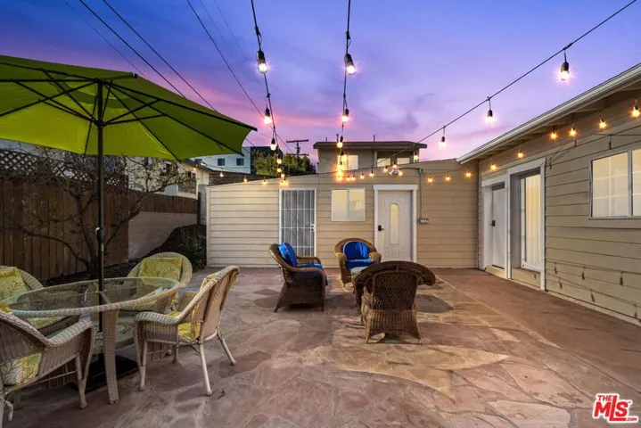 607 N Gramercy Place, Los Angeles, California 90004