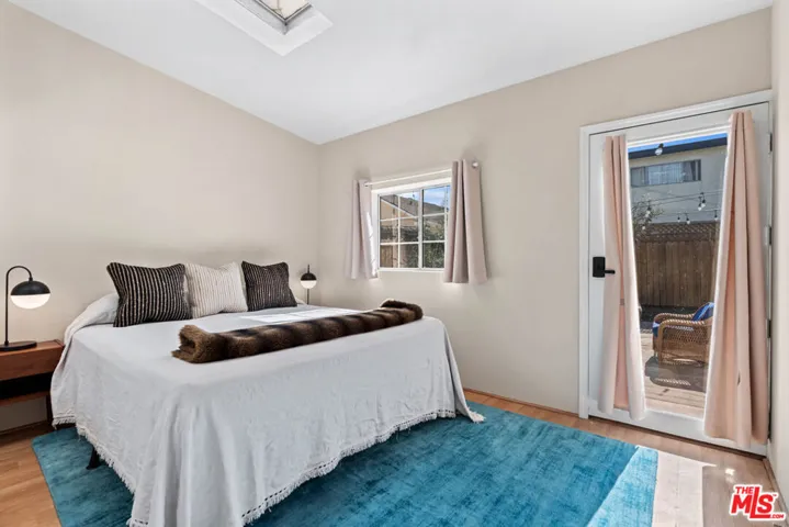 607 N Gramercy Place, Los Angeles, California 90004