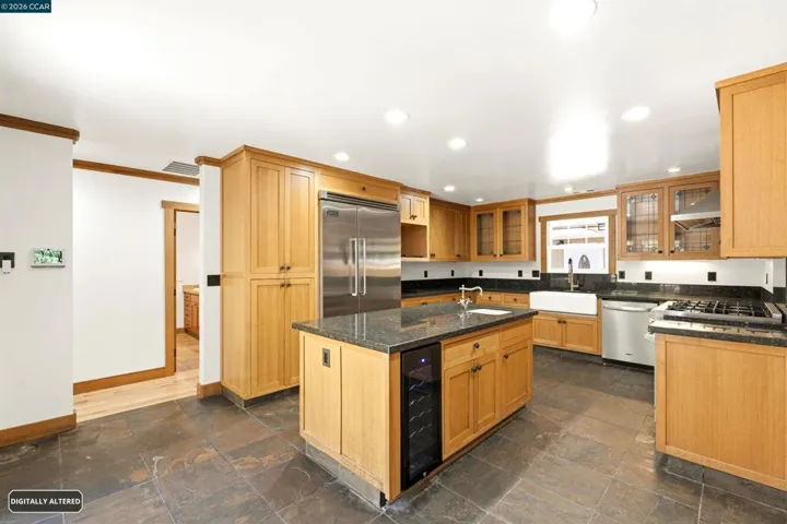 26929 Palomares Rd, Castro Valley, California 94552