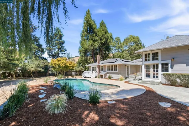 26929 Palomares Rd, Castro Valley, California 94552