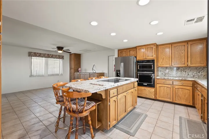 56630 Bear Court, Yucca Valley, California 92284