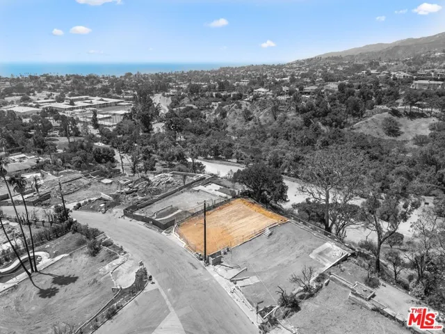 1225 Rimmer Avenue, Pacific Palisades, California 90272