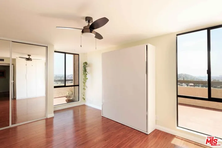 4040 Via Marisol 124, Los Angeles, California 90042