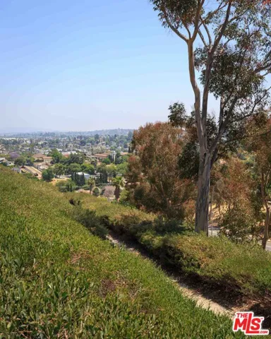 4040 Via Marisol 124, Los Angeles, California 90042