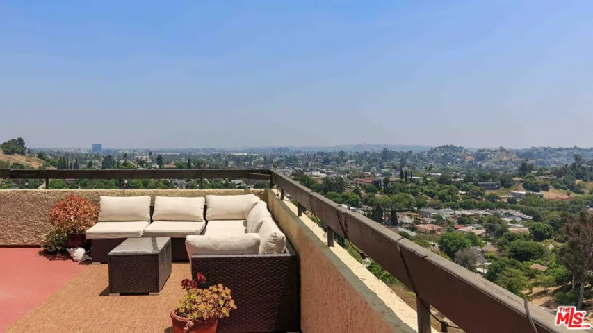 4040 Via Marisol 124, Los Angeles, California 90042
