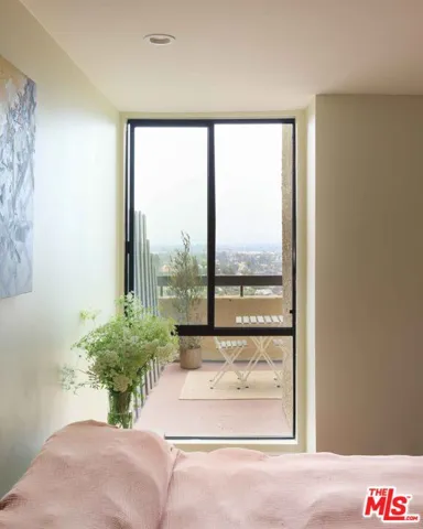 4040 Via Marisol 124, Los Angeles, California 90042