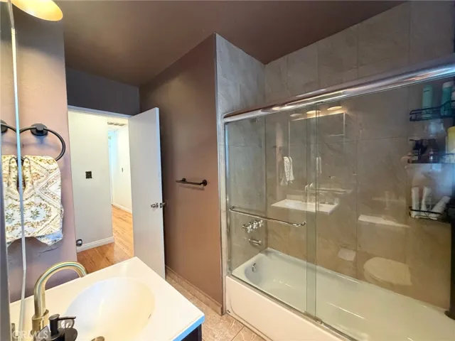 19224 Sylvan Street, Tarzana, California 91335