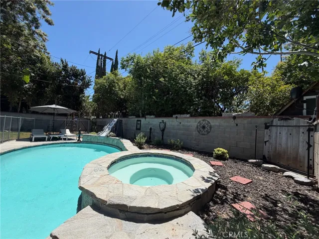 19224 Sylvan Street, Tarzana, California 91335