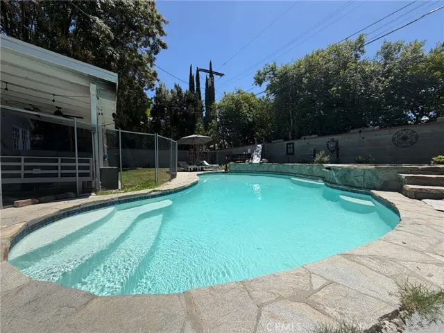19224 Sylvan Street, Tarzana, California 91335