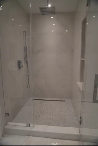 Master shower