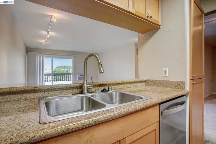 1085 Murrieta Blvd 205, Livermore, California 94550