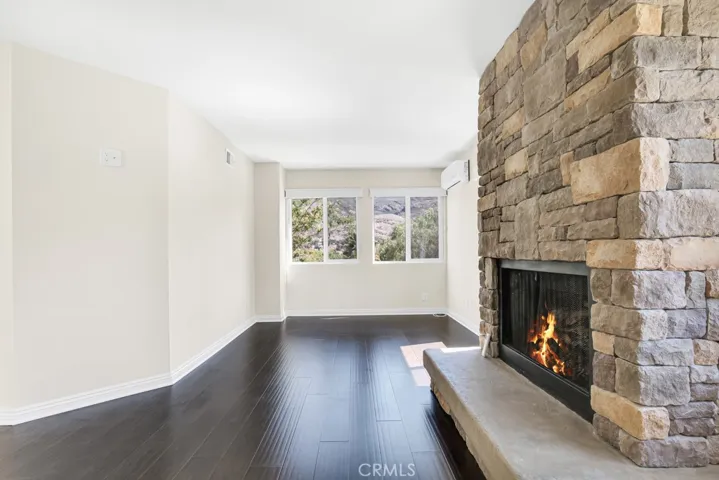 29624 Windsong, Agoura Hills, California 91301