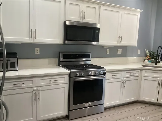 8033 David Way, Riverside, California 92509