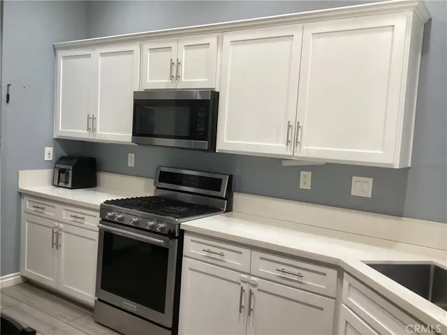 8033 David Way, Riverside, California 92509