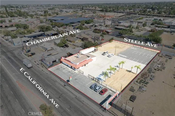 2112 E California, Bakersfield, California 93307