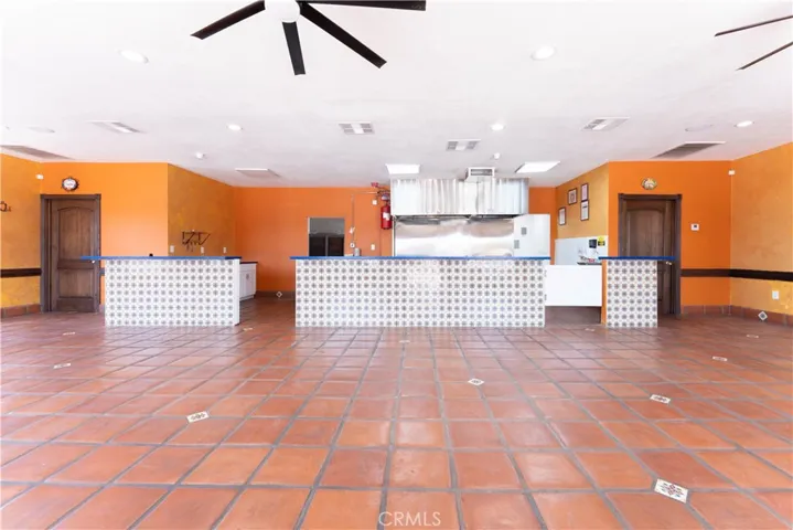 2112 E California, Bakersfield, California 93307