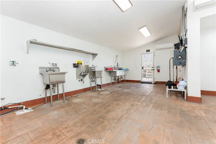 2112 E California, Bakersfield, California 93307