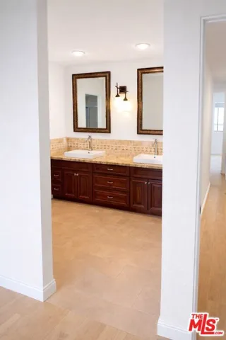 13000 Mindanao Way 3, Marina Del Rey, California 90292