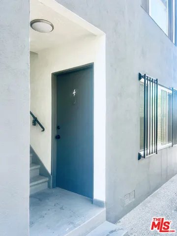 853 N Hudson Avenue 4, Los Angeles, California 90038