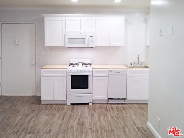 853 N Hudson Avenue 4, Los Angeles, California 90038