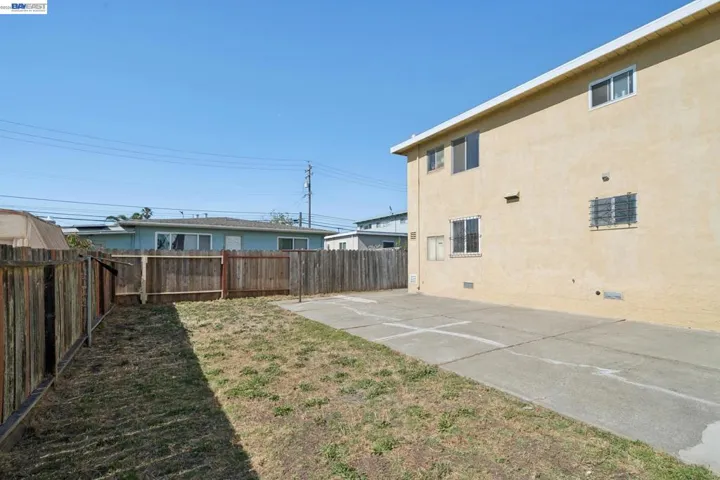 417 S 25th St, Richmond, California 94804
