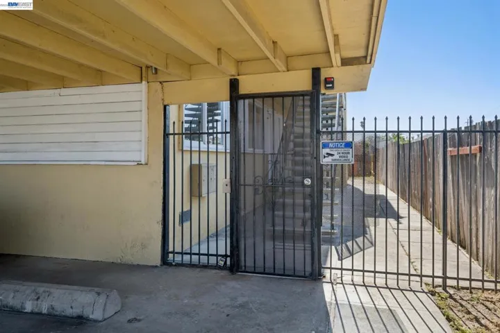 417 S 25th St, Richmond, California 94804