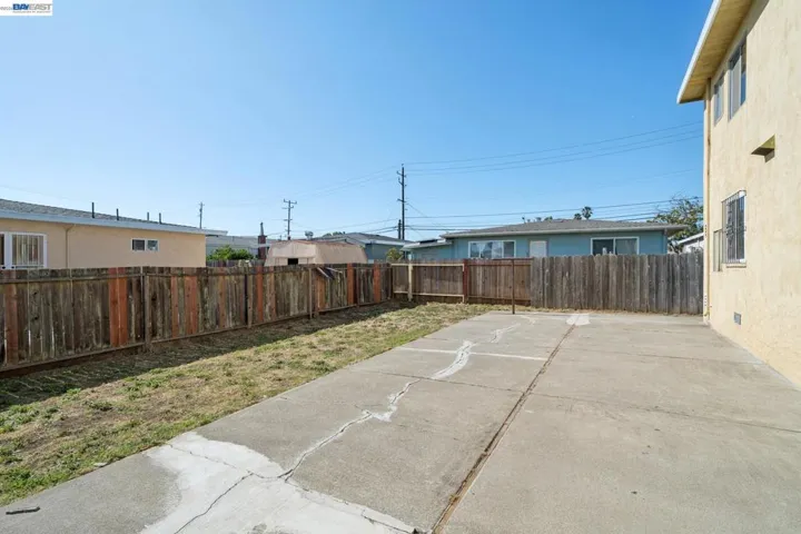 417 S 25th St, Richmond, California 94804
