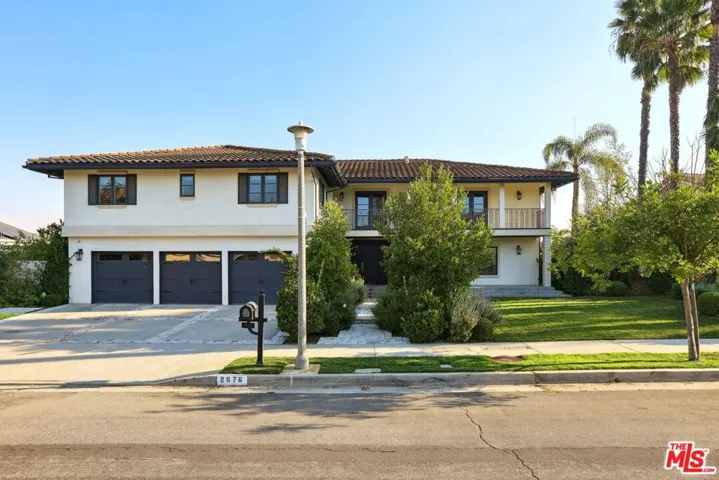 2676 Casiano Road, Los Angeles, California 90077