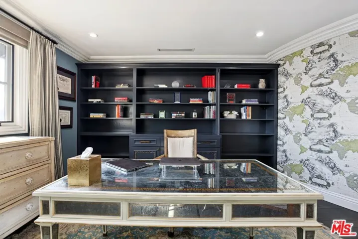 2676 Casiano Road, Los Angeles, California 90077