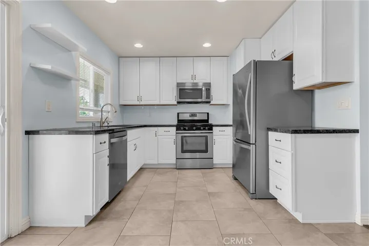 4352 Blueridge, Riverside, California 92505