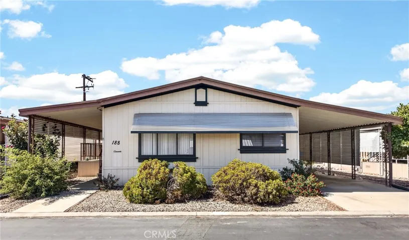 1300 W Menlo Avenue 188, Hemet, California 92543