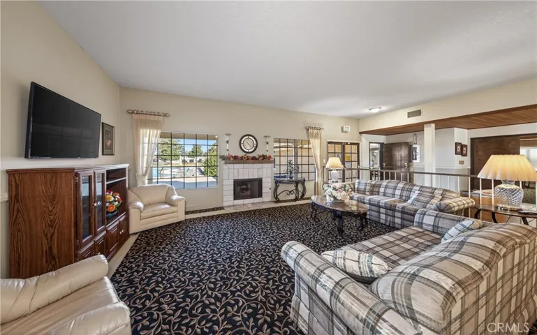 1300 W Menlo Avenue 188, Hemet, California 92543