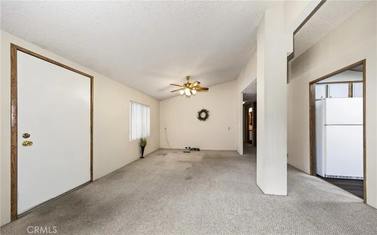 1300 W Menlo Avenue 188, Hemet, California 92543