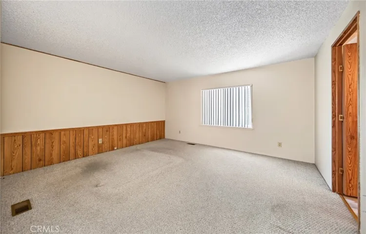 1300 W Menlo Avenue 188, Hemet, California 92543