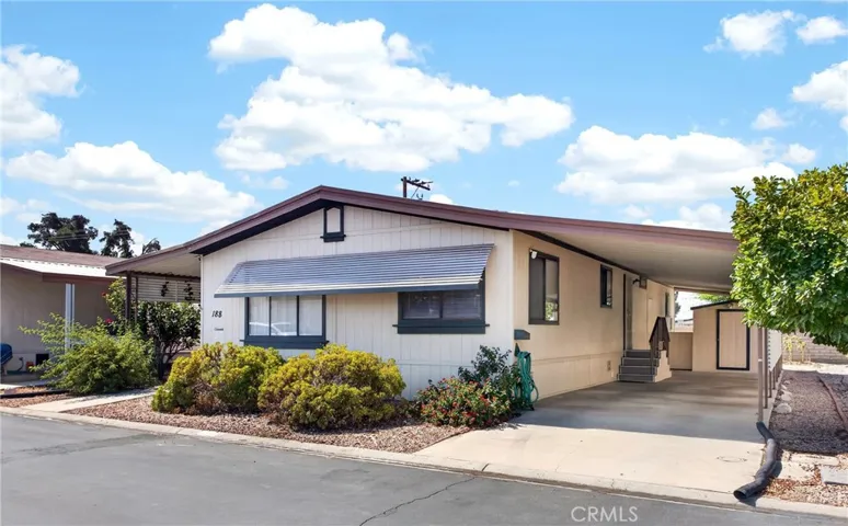 1300 W Menlo Avenue 188, Hemet, California 92543