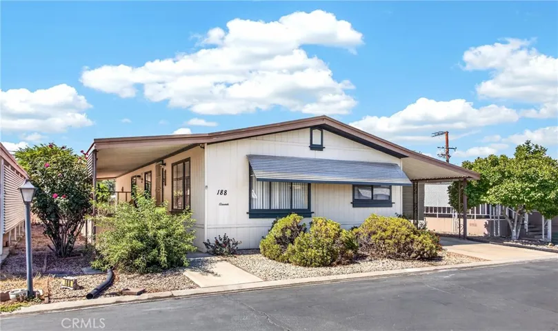 1300 W Menlo Avenue 188, Hemet, California 92543