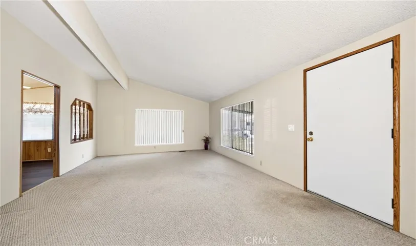 1300 W Menlo Avenue 188, Hemet, California 92543