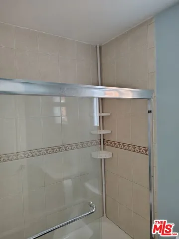 10516 Avalon Boulevard, Los Angeles, California 90003
