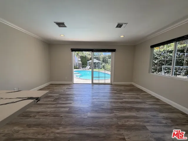 4747 Cartwright Avenue, Toluca Lake, California 91602