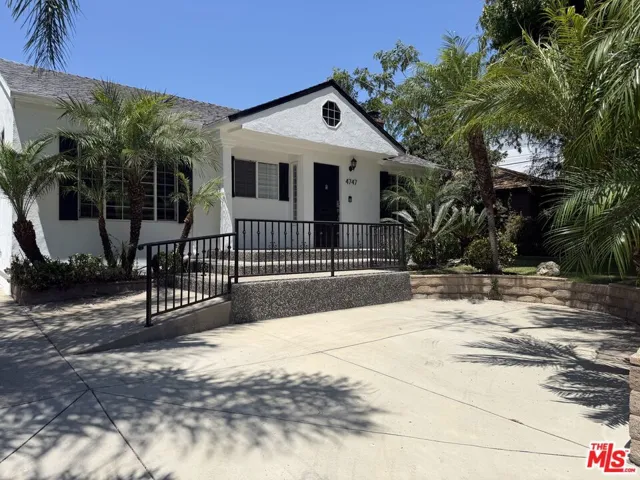 4747 Cartwright Avenue, Toluca Lake, California 91602