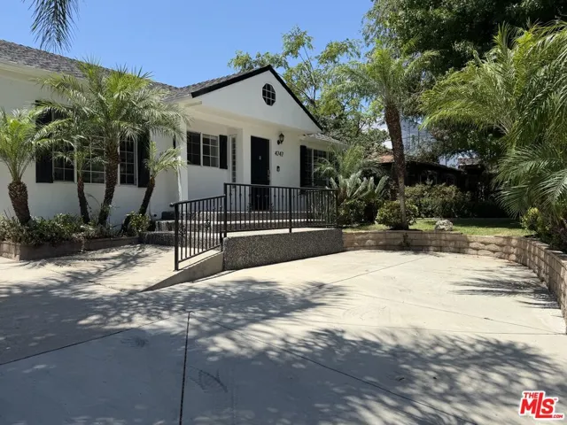 4747 Cartwright Avenue, Toluca Lake, California 91602