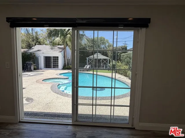 4747 Cartwright Avenue, Toluca Lake, California 91602