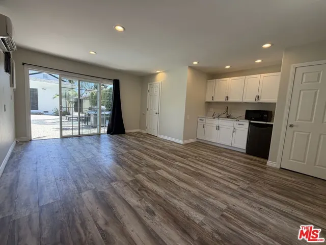 4747 Cartwright Avenue, Toluca Lake, California 91602