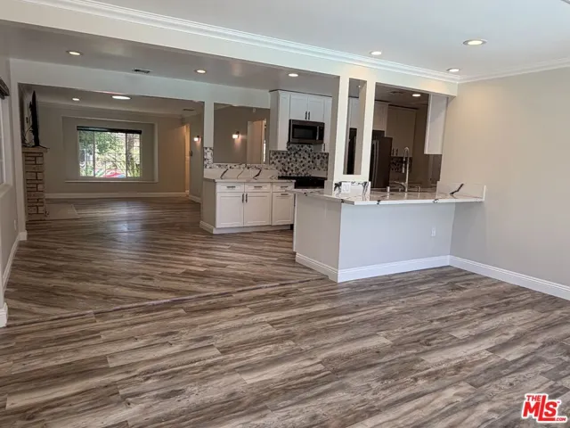 4747 Cartwright Avenue, Toluca Lake, California 91602